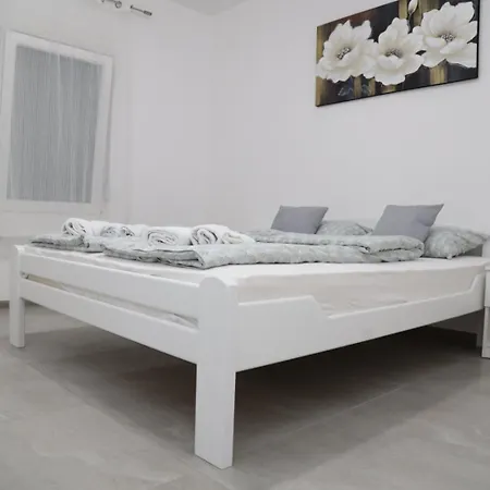 Via Vasilija Apartman