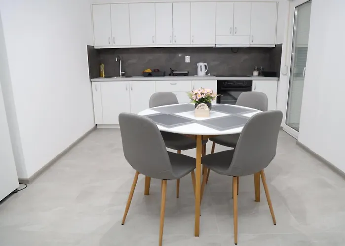 Via Vasilija * Pavlis